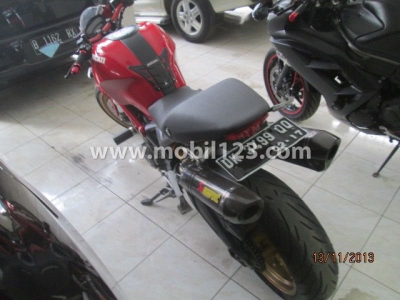 Jual Motor Ducati Monster 696 2012 0.8 di Jawa Barat 